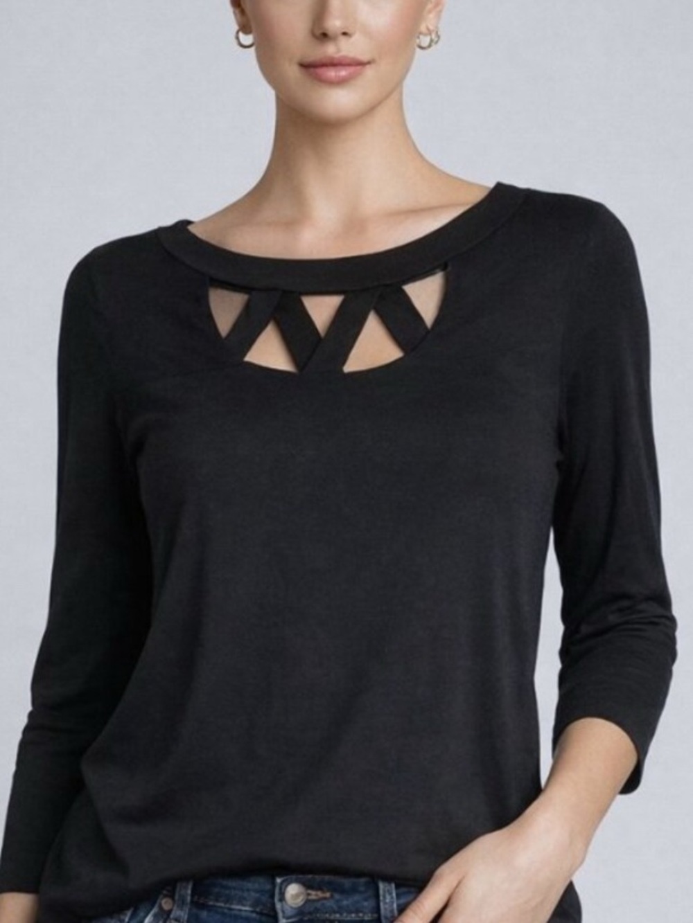 Cutout detail black long top‎